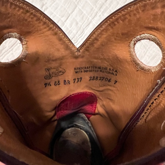 Justin Boots - Picture 8 of 9